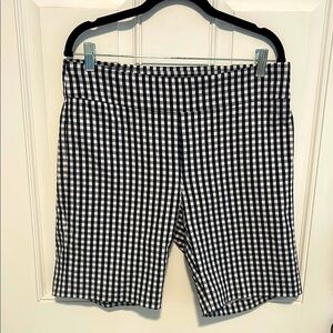 J McLaughlin Navy Blue and White Gingham Style Shorts Size 12